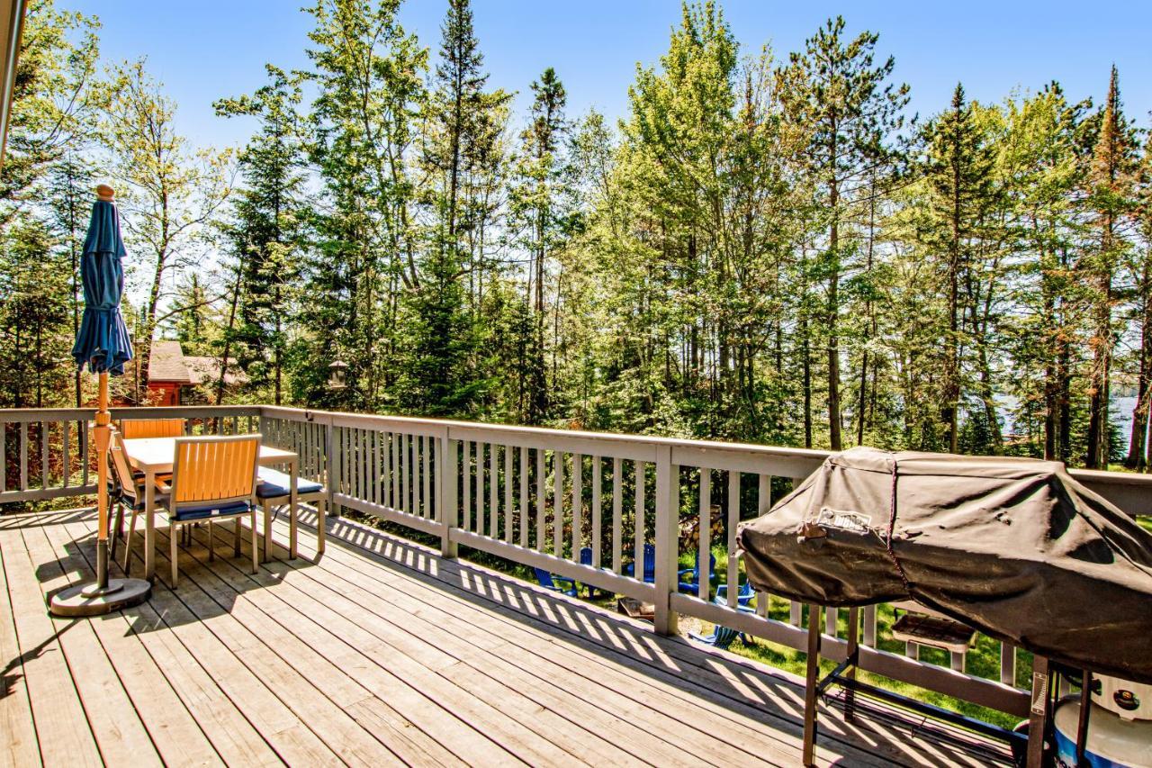Cranberry Lake Life Eagle River Kültér fotó