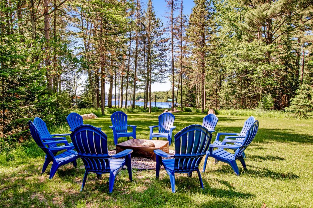 Cranberry Lake Life Eagle River Kültér fotó